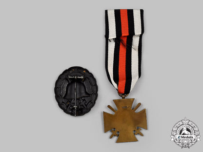 germany,_imperial._a_lot_of_awards_and_documents_to_leutnant_der_reserve_otto_furtkamp_c2021_669_mnc0441_1