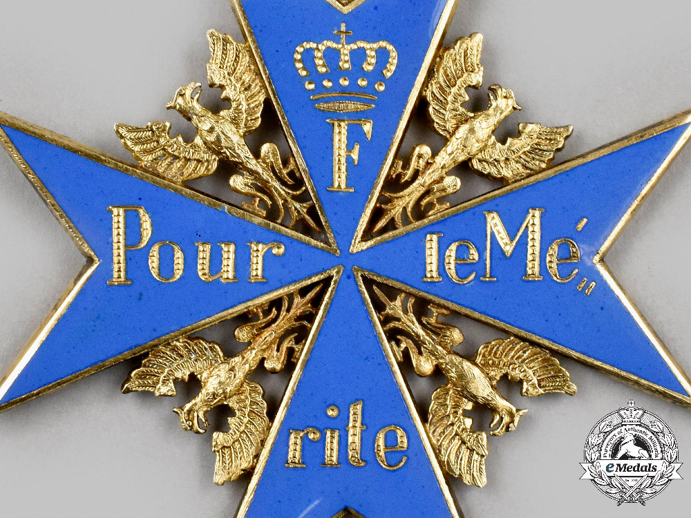 prussia,_kingdom._a_pour_le_mérite_with_crown_decoration,_by_rothe,_c.1925_c2021_669_mnc8239_1