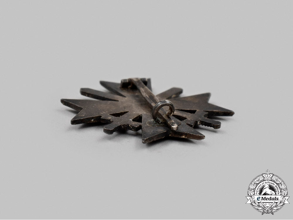 germany,_wehrmacht._a_pair_of_service_badges_c2021_681_mnc0490