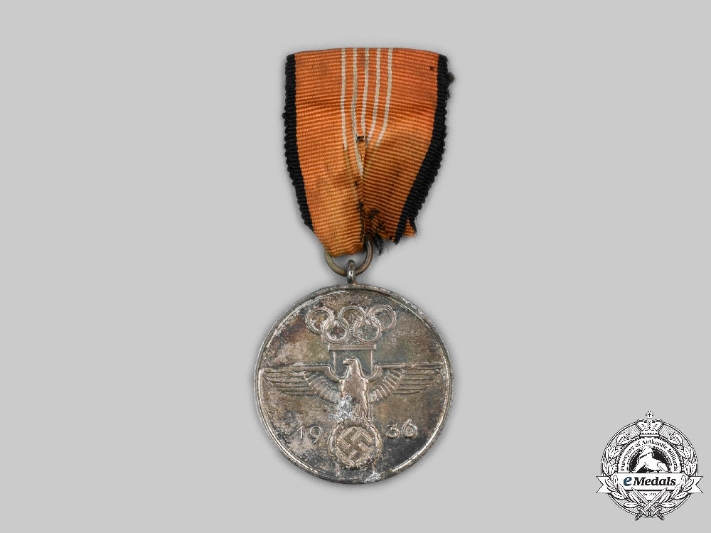 germany,_third_reich._a_german_olympic_medal,_with_case_c2021_694_mnc4168