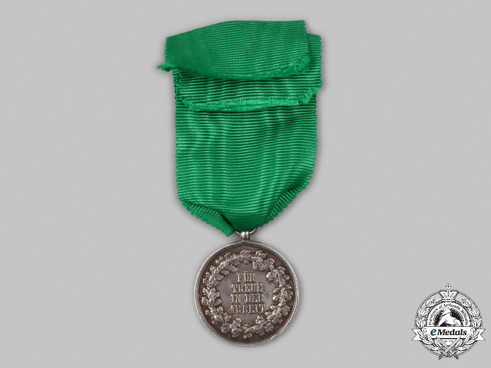 saxony,_kingdom._a_medal_for_loyalty_in_labour_c2021_706emd_8407_1