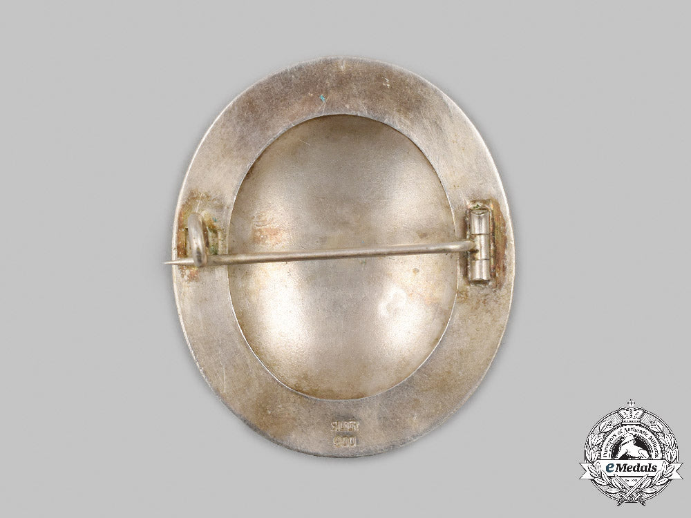 germany,_third_reich._a_reichsnährstand_bavaria40-_year_long_service_badge_in_silver,_with_case_c2021_713emd_8422
