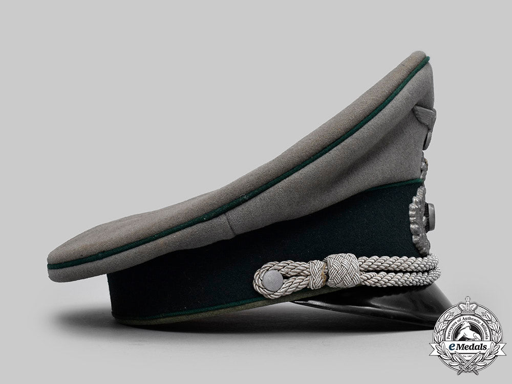 germany,_heer._an_administrative_gebirgsjäger_officer’s_visor_cap_c2021_730_mnc5924_1_1
