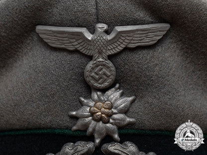 germany,_heer._an_administrative_gebirgsjäger_officer’s_visor_cap_c2021_733_mnc5930_1_1