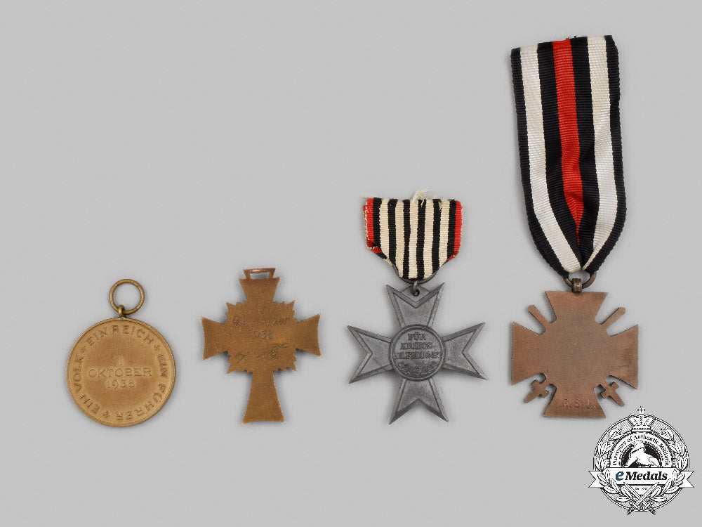 germany,_third_reich._a_mixed_lot_of_decorations_c2021_736emd_5910_1