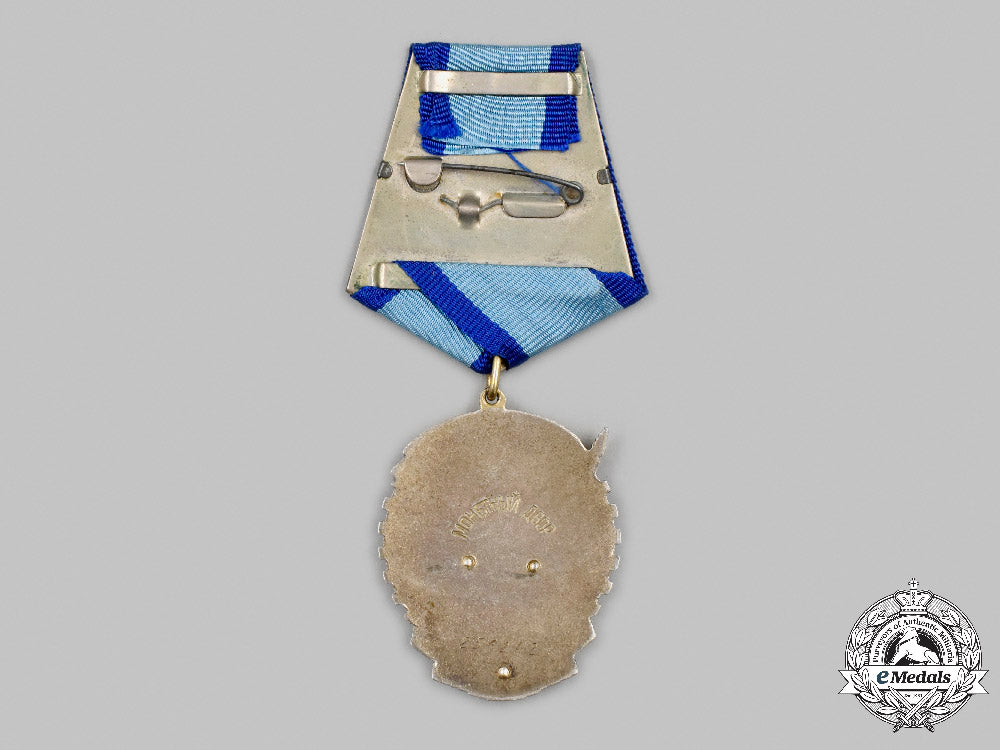 russia,_soviet_union._an_order_of_the_red_banner_of_labour,_type_v_with_award_booklet_c2021_739_mnc8457