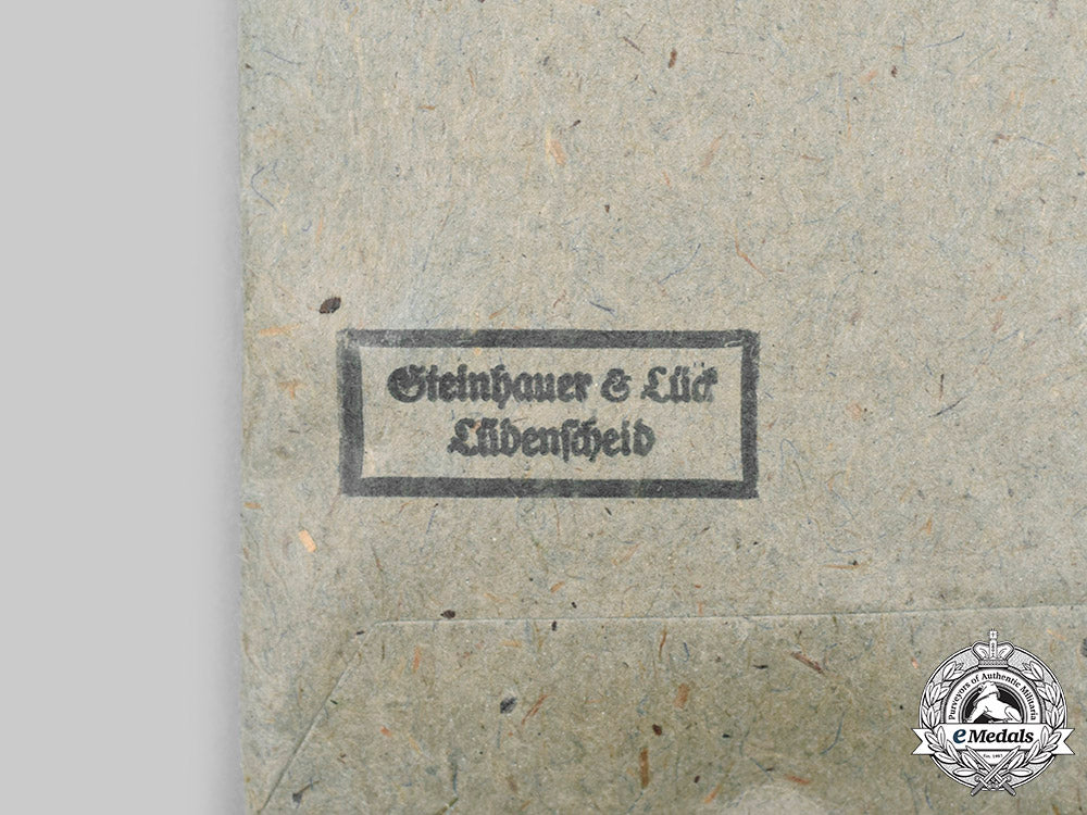 germany,_wehrmacht._a_silver_grade_wound_badge,_by_steinhauer&_lück_c2021_763_mnc6758