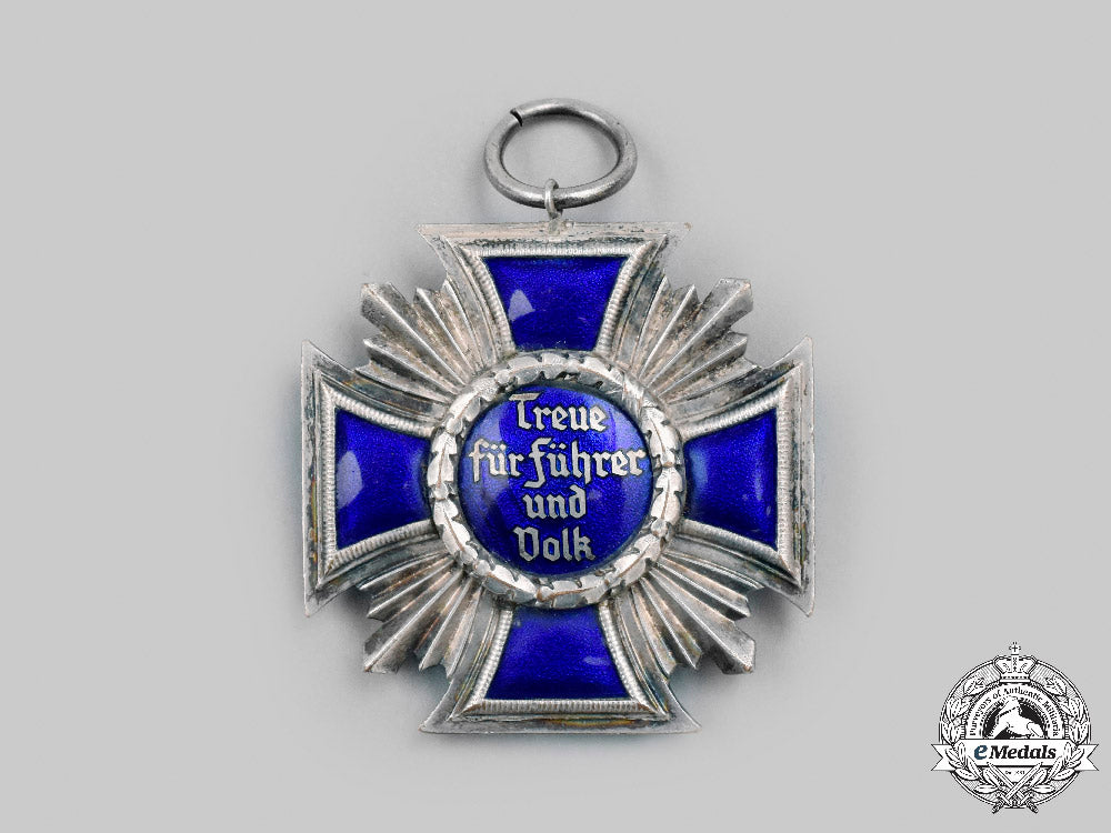 germany,_nsdap._a_long_service_decoration,_ii_class_for15_years_c2021_798_mnc4735_1