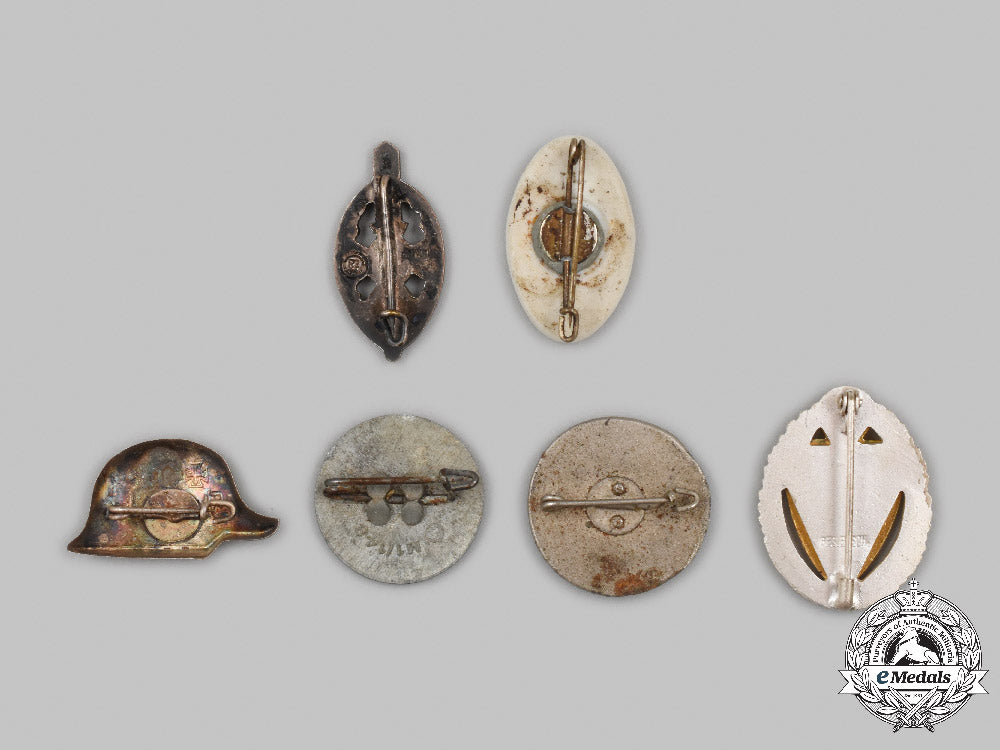 germany,_third_reich._a_mixed_lot_of_badges_c2021_810emd_6214