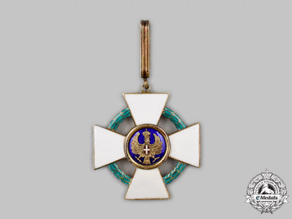 italy,_kingdom._an_order_of_the_roman_eagle,_iii_class_commander,_civil_division,_c.1942_c2021_834emd_8729_1_1