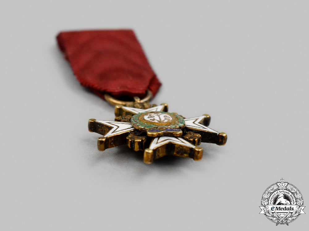 united_kingdom._a_miniature_most_honourable_order_of_the_bath,_companion,_military_division_c2021_839emd_1869