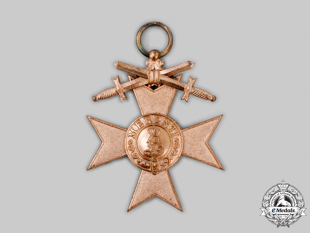 bavaria,_kingdom._a_military_merit_cross,_iii_class_with_swords_and_case,_by_deschler&_sohn_c2021_840_mnc4847