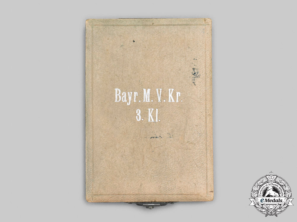 bavaria,_kingdom._a_military_merit_cross,_iii_class_with_swords_and_case,_by_deschler&_sohn_c2021_841_mnc4832
