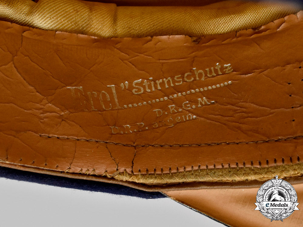 germany,_reichsbahn._an_employee’s_visor_cap_c2021_859_mnc8204_1