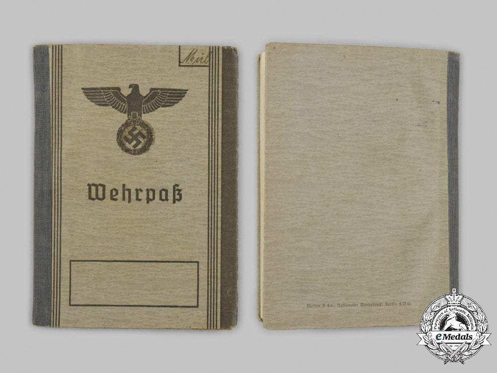 germany._a_mixed_lot_of_military_service_booklets_c2021_886emd_1996_1
