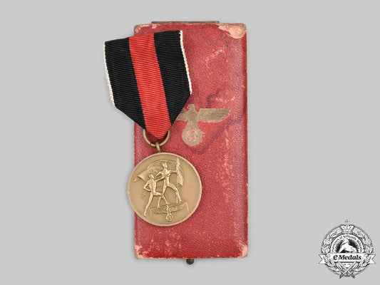 germany,_wehrmacht._a_sudetenland_medal,_with_case_c2021_896_mnc5255