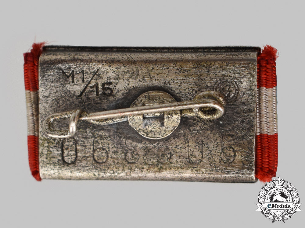 germany,_bdm._a_pair_of_female_youth_proficiency_clasps_c2021_904emd_8883