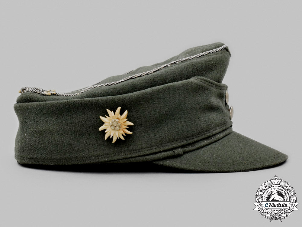 germany,_heer._a_gebirgsjäger_officer’s_upgraded_m43_field_cap_c2021_922_mnc8603_1