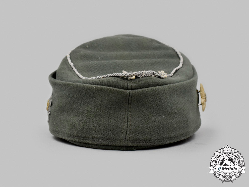 germany,_heer._a_gebirgsjäger_officer’s_upgraded_m43_field_cap_c2021_923_mnc8605_1