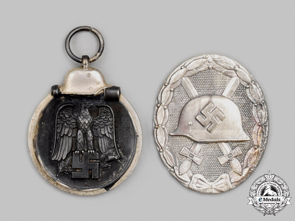 germany,_third_reich._a_pair_of_service_decorations_c2021_950_mnc8966