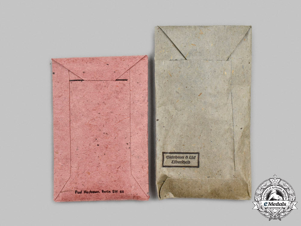 germany,_third_reich._a_pair_of_service_decorations_c2021_953_mnc8958