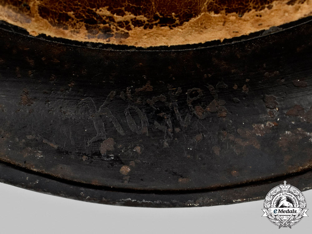 germany,_heer._an_m40_stahlhelm_with_field-_applied_camouflage_c2021_981_mnc8698