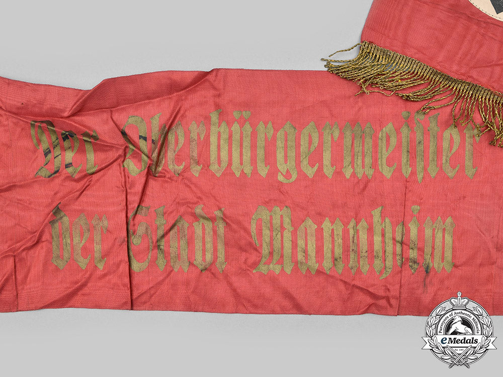 germany,_third_reich._a_funeral_sash_from_the_mayor_of_mannheim_c20245_mnc3874_1