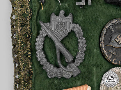 germany,_ss._a_rare_and_unique_award_pillow_from_the_estate_of_ss-_hauptscharführer_karl_paar_c20249_mnc3913_1