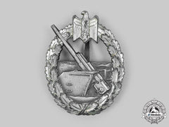 Germany, Kriegsmarine. A Coastal Artillery War Badge By Schwerin & Sohn