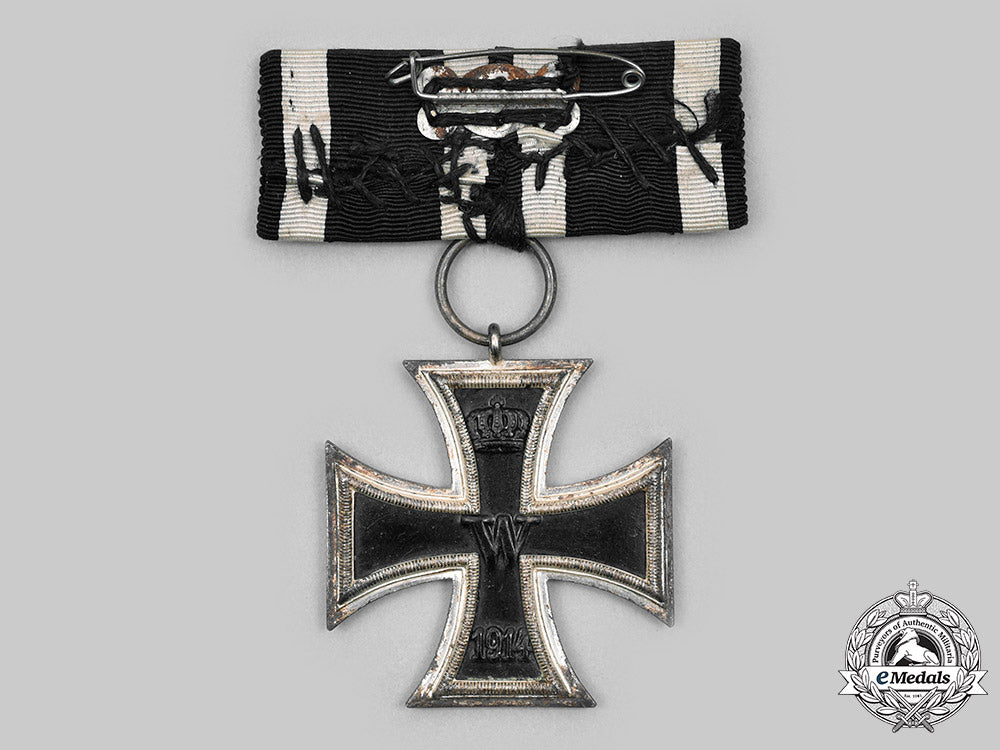 germany,_imperial._a_pair_of_service_decorations_c20290_mnc4141_1_1_1
