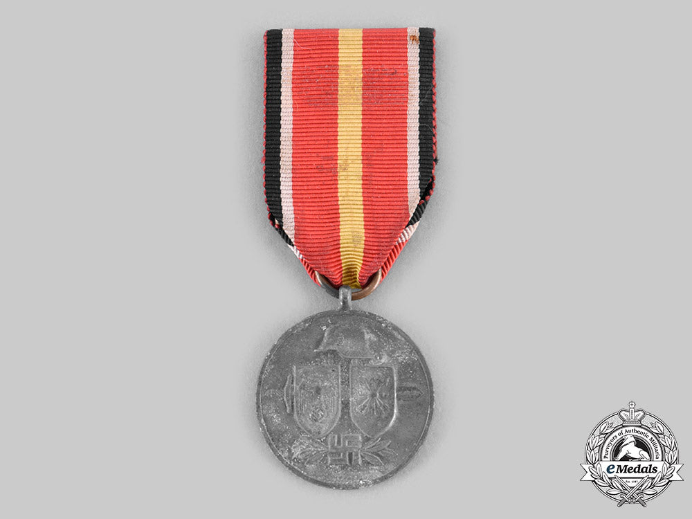 germany,_wehrmacht._a_blue_division_medal_c20295_emd2660