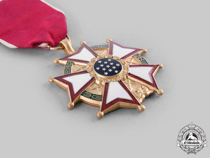 united_states._a_legion_of_merit,_legionnaire_grade_c20320_emd6550