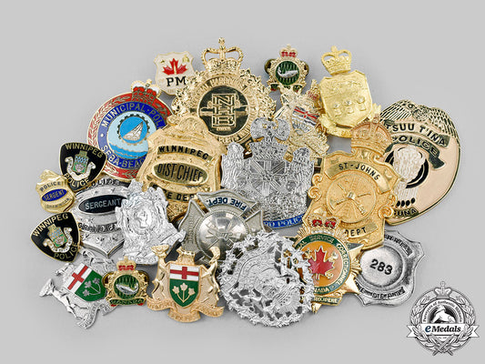 canada._a_lot_of_twenty-_two_police,_fire,_corrections_and_inspector_departmental_badges_c20322_mnc9804