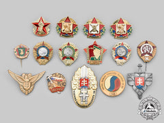 Czechoslovakia, Socialist Republic; Slovakia, Republic. A Lot Of Fifteen Armed Forces Badges