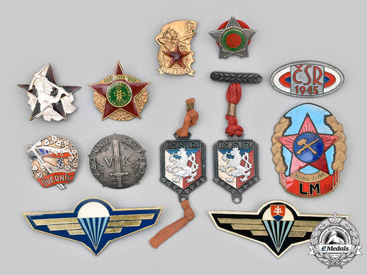 czechoslovakia,_socialist_republic;_slovakia,_republic._lot_of_twelve_armed_forces_and_civilian_worker_badges_c20343_mnc4300_1_1_1_1