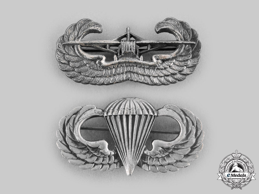 united_states._two_second_war_period_army_badges_c20354_emd2577