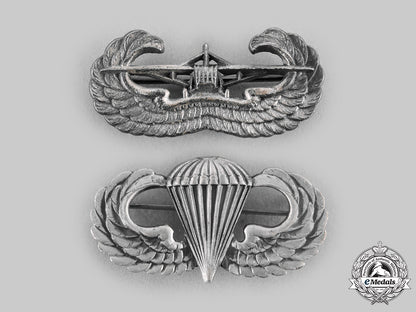 united_states._two_second_war_period_army_badges_c20354_emd2577