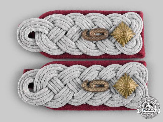 germany,_heer._a_set_of_chemical/_smoke_troops_oberstleutnent_shoulder_boards_c20354_emd7304