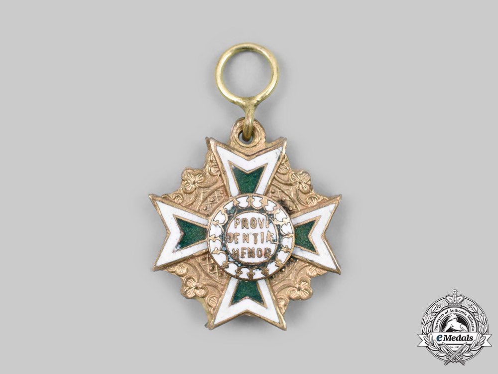 saxony,_kingdom._an_order_of_the_rue_crown,_miniature,_c.1900_c20377_mnc1001_1