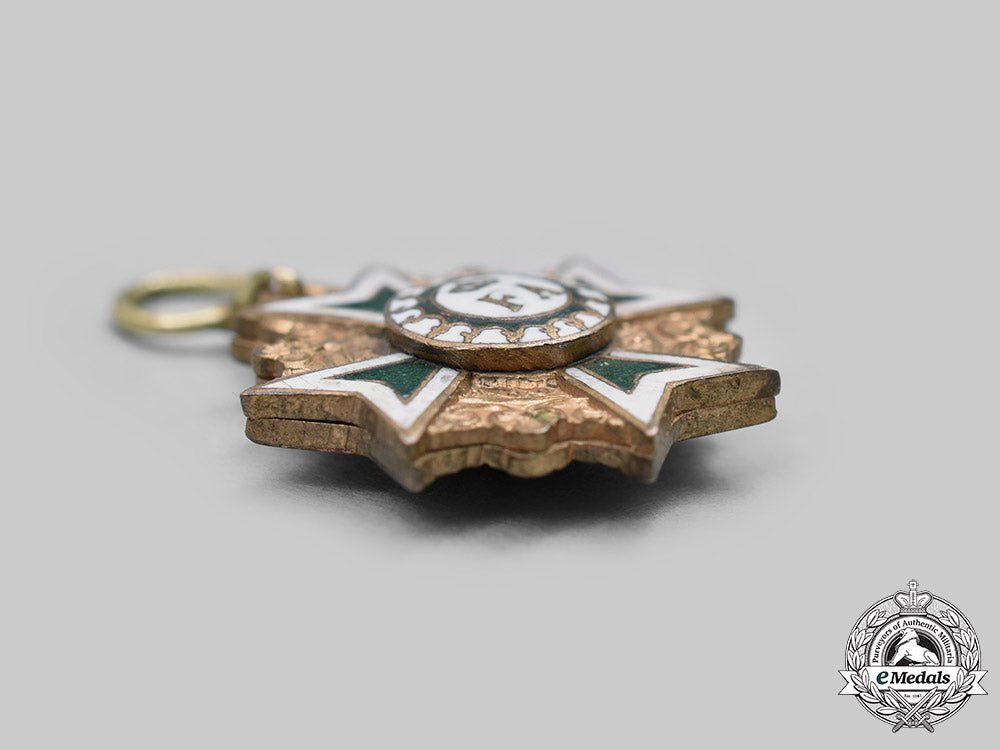 saxony,_kingdom._an_order_of_the_rue_crown,_miniature,_c.1900_c20380_mnc1010_1