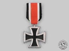 Germany, Wehrmacht. A 1939 Iron Cross Ii Class, By Steinhauer & Lück