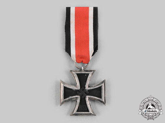 germany,_wehrmacht._a1939_iron_cross_ii_class,_by_klein&_quenzer_c20394_emd3352