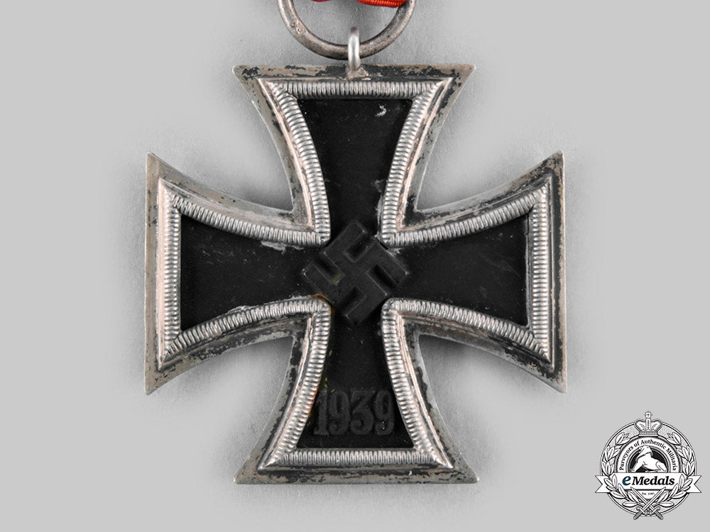 germany,_wehrmacht._a1939_iron_cross_ii_class,_by_klein&_quenzer_c20395_emd3356