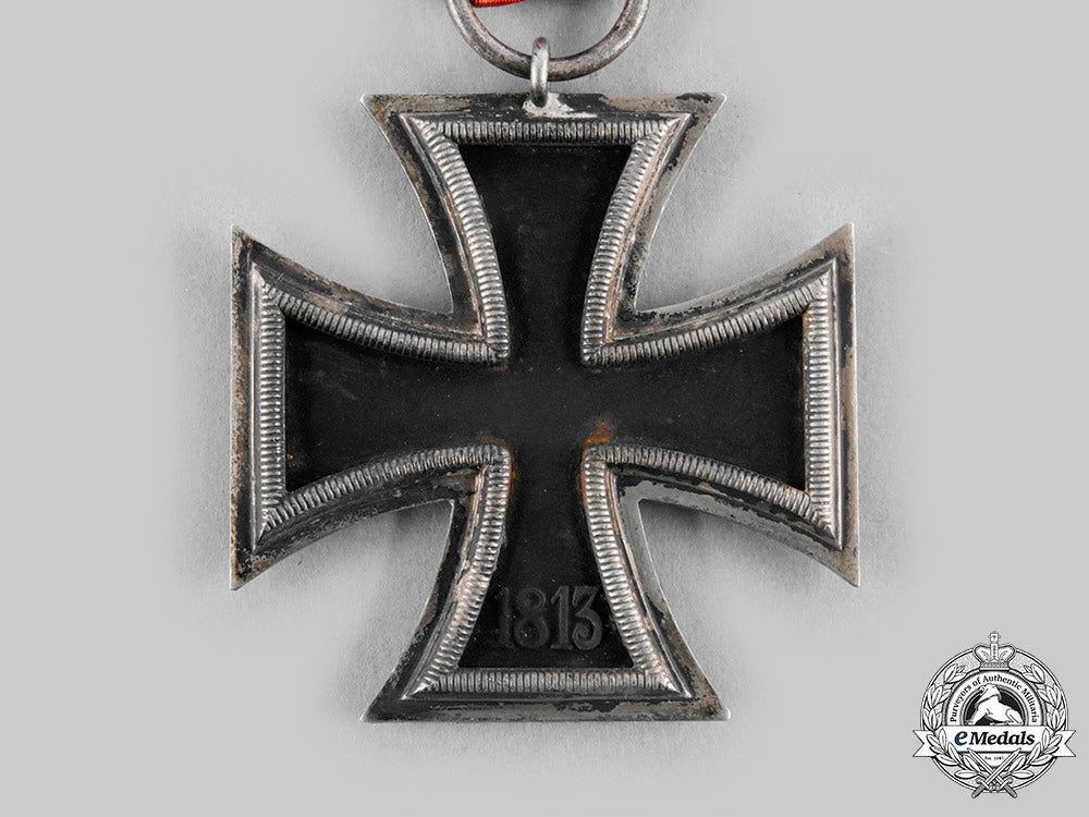germany,_wehrmacht._a1939_iron_cross_ii_class,_by_klein&_quenzer_c20396_emd3359