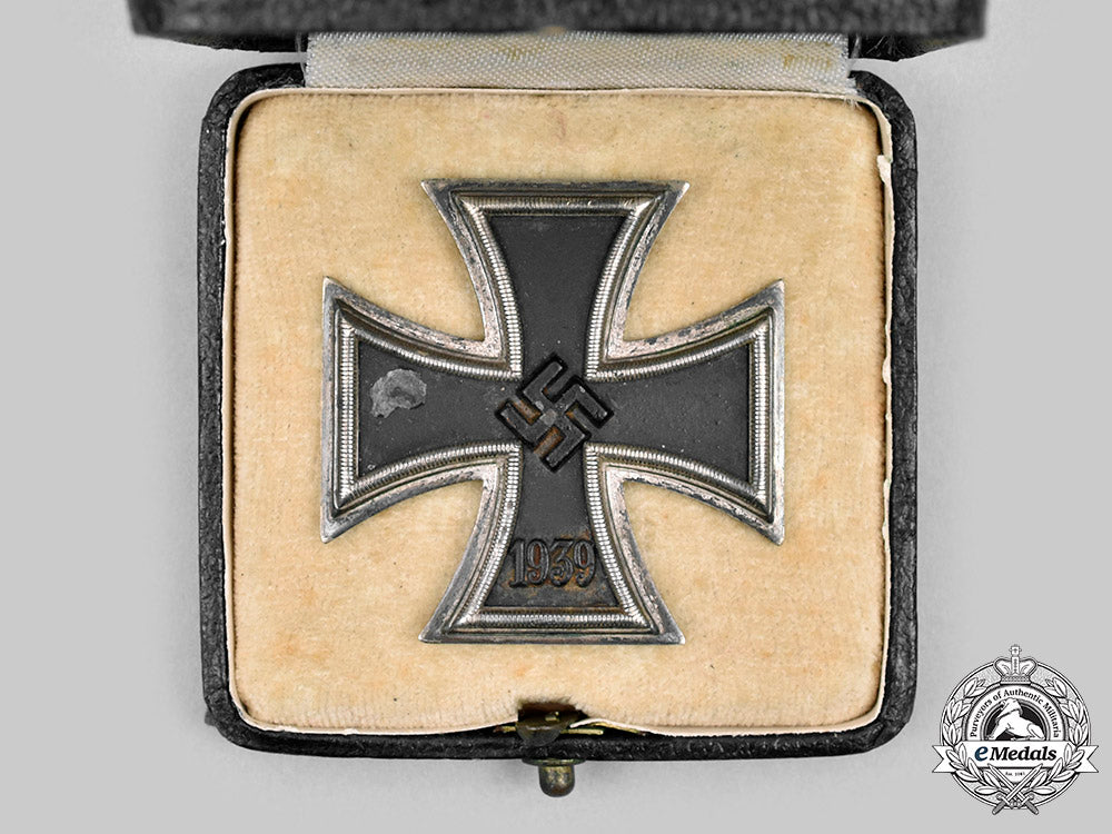 germany,_wehrmacht._a1939_iron_cross_i_class,_by_c.f._zimmermann_c20410_mnc6081_1