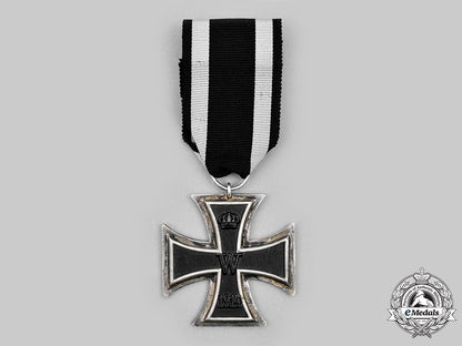 germany,_imperial._a1914_iron_cross_ii_class_with_case_c20413_mnc8606