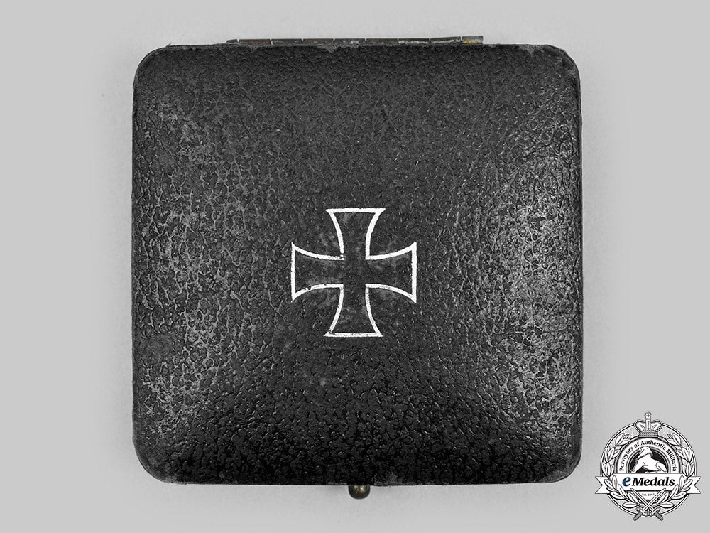 germany,_wehrmacht._a1939_iron_cross_i_class,_by_c.f._zimmermann_c20417_mnc6079_1