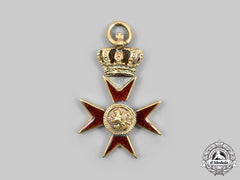 Mecklenburg-Schwerin, Duchy. A Griffon Order, Knight’s Cross With Crown, C.1910