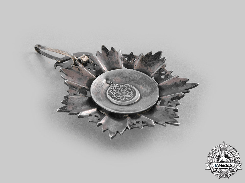 turkey,_ottoman_empire:_an_order_of_the_medjidie,_iii_class_commander_neck_badge,_c.1920_c20454_emd8210