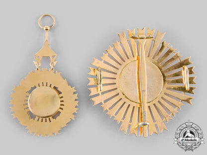cambodia,_kingdom._a_royal_order_of_sahametrei,_grand_cross,_c.1960_c20465_emd8282_1_1_1